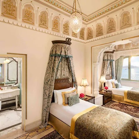 Taj Lake Palace Udaipur Exterior photo