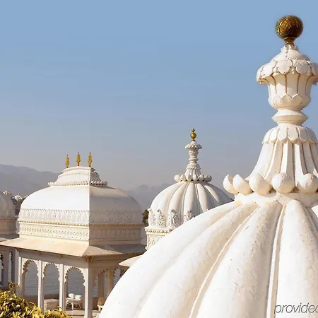 Taj Lake Palace Udaipur Exterior photo